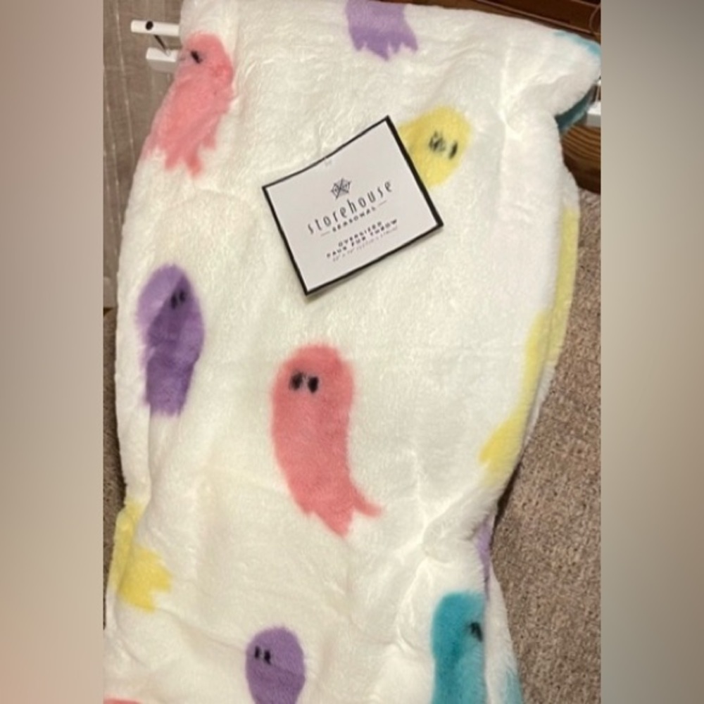 PASTEL GHOSTS Halloween Faux Fur Blanket